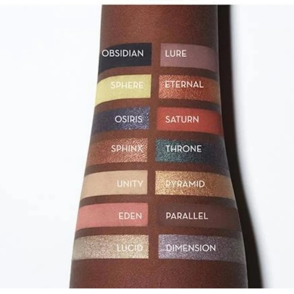 LNIB ABH Prism Eyeshadow Palette - Picture 6 of 10